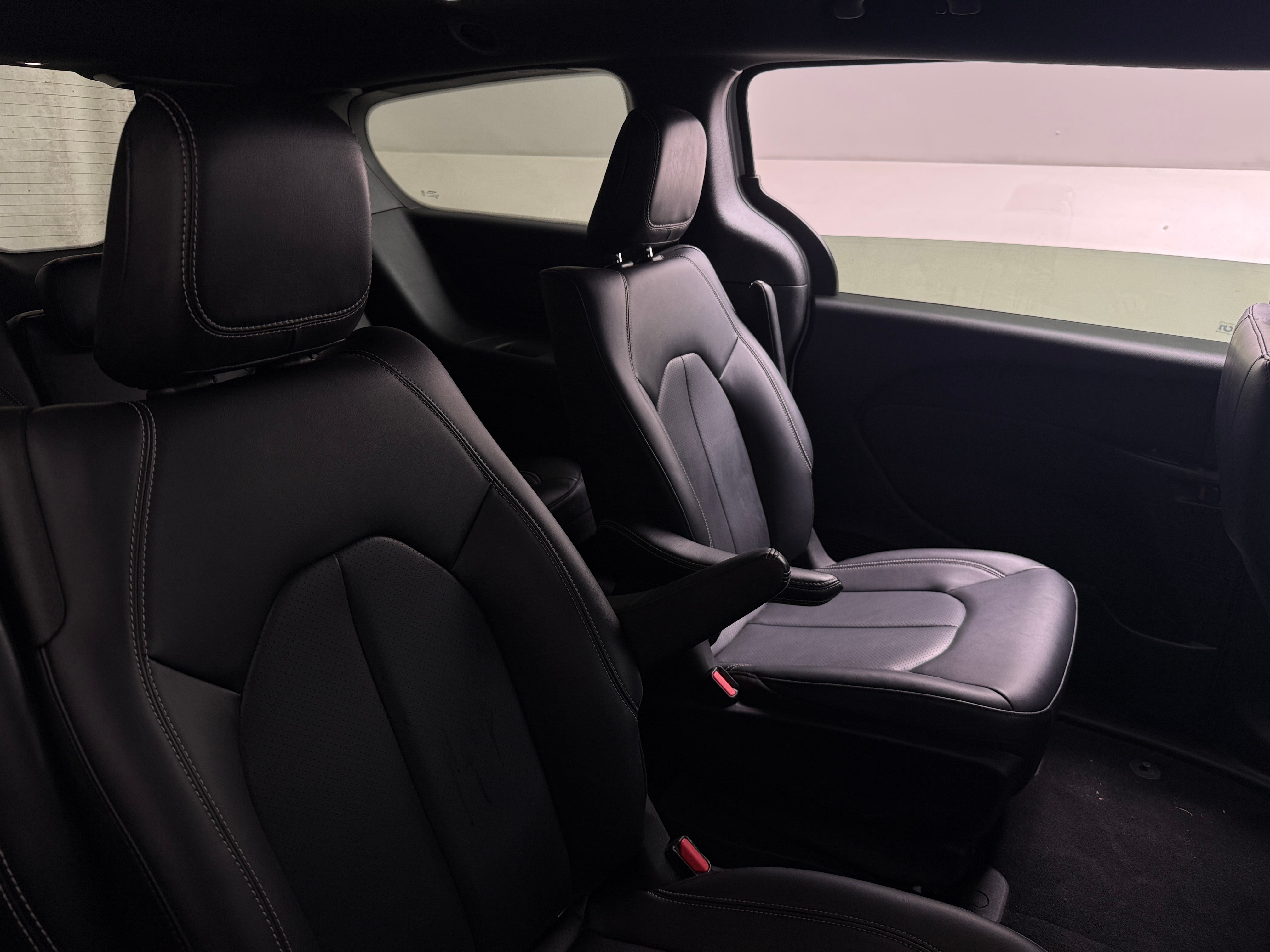 2024 Chrysler Pacifica PHEV