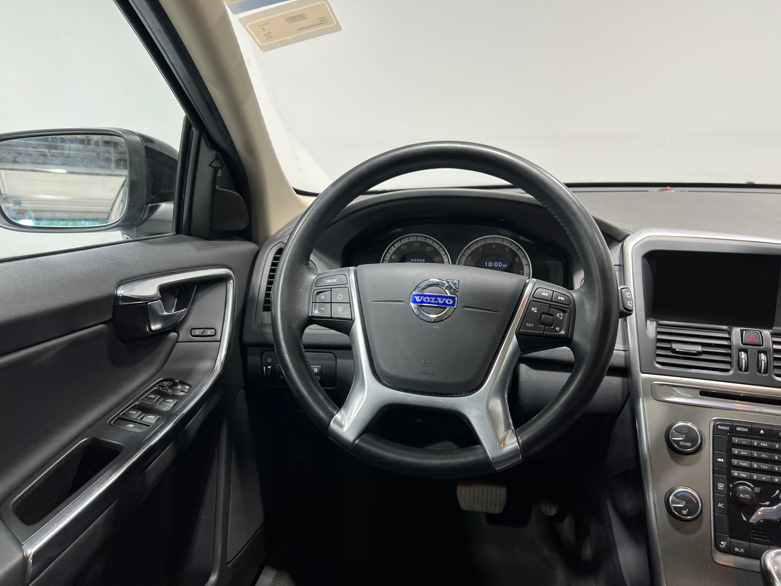 Thumbnail: 2013 Volvo XC60 - 4