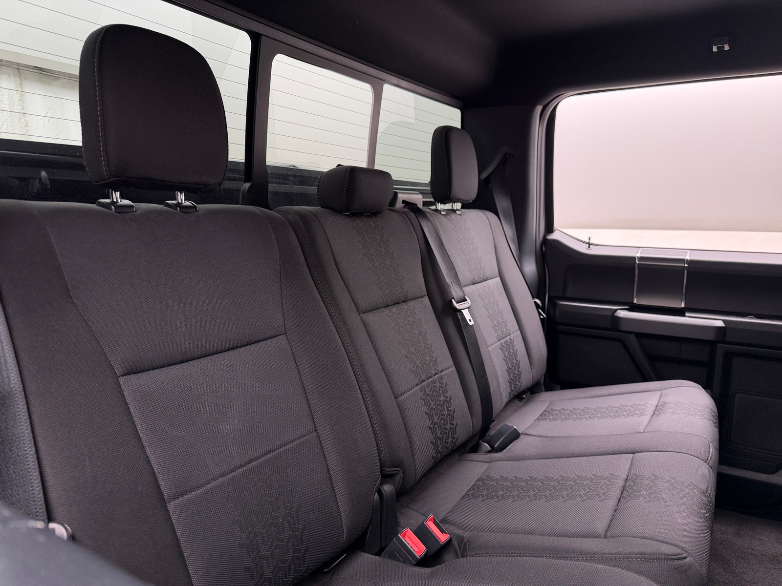 Thumbnail: 2020 Ford Econoline - 6
