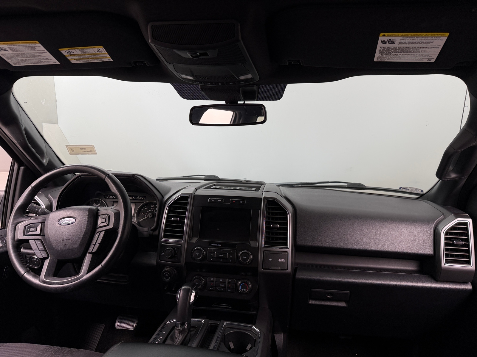Thumbnail: 2020 Ford Econoline - 3