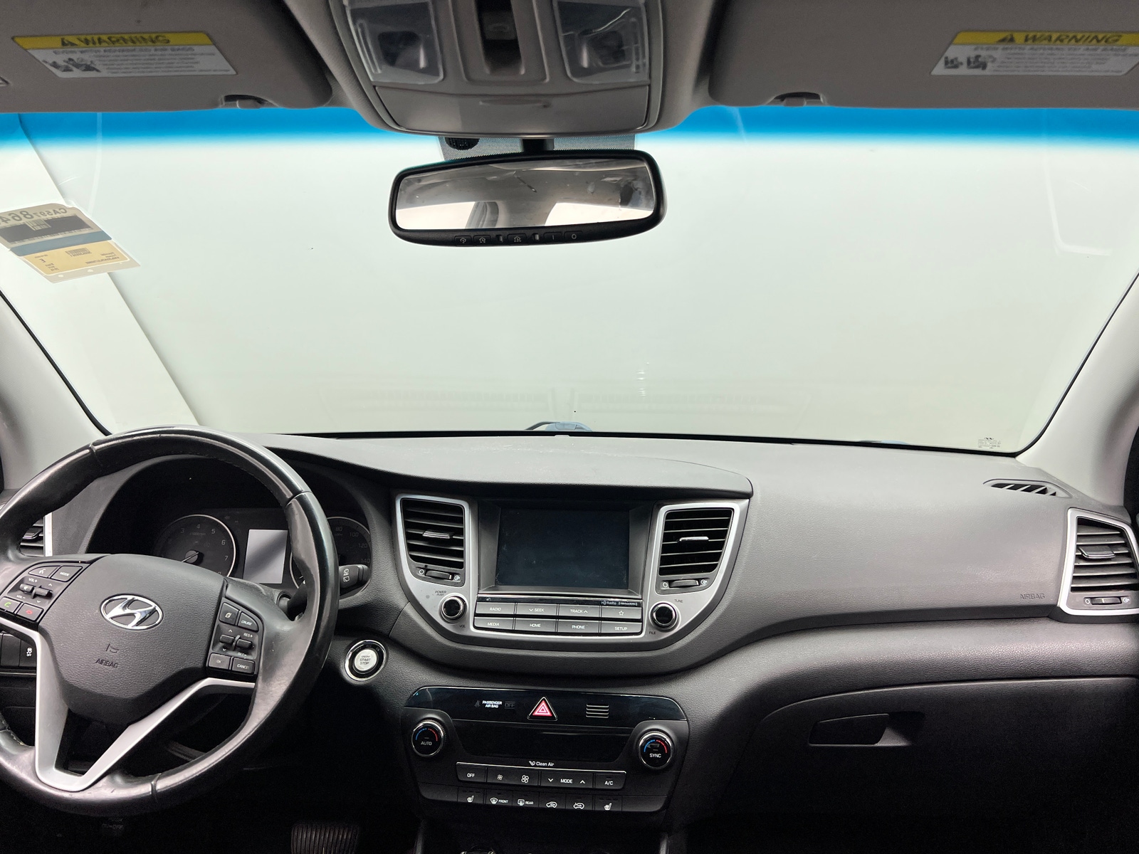 Thumbnail: 2018 Hyundai Tucson - 3