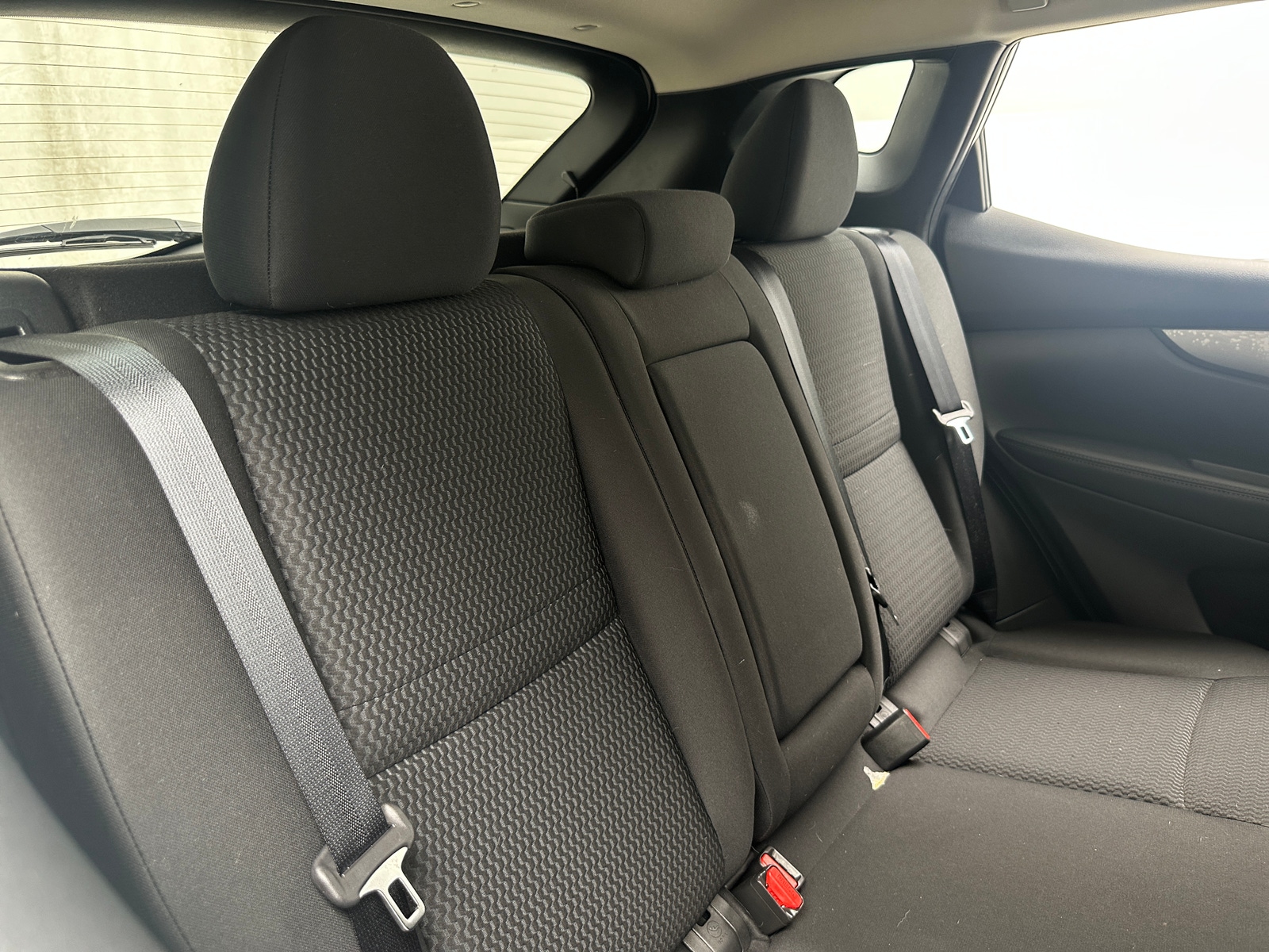 Thumbnail: 2018 Nissan Rogue Sport - 6