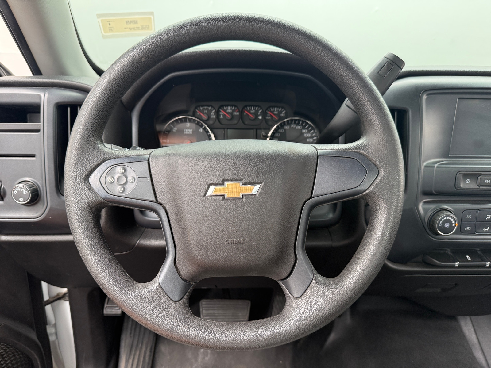 Thumbnail: 2018 Chevrolet Silverado 1500 - 4