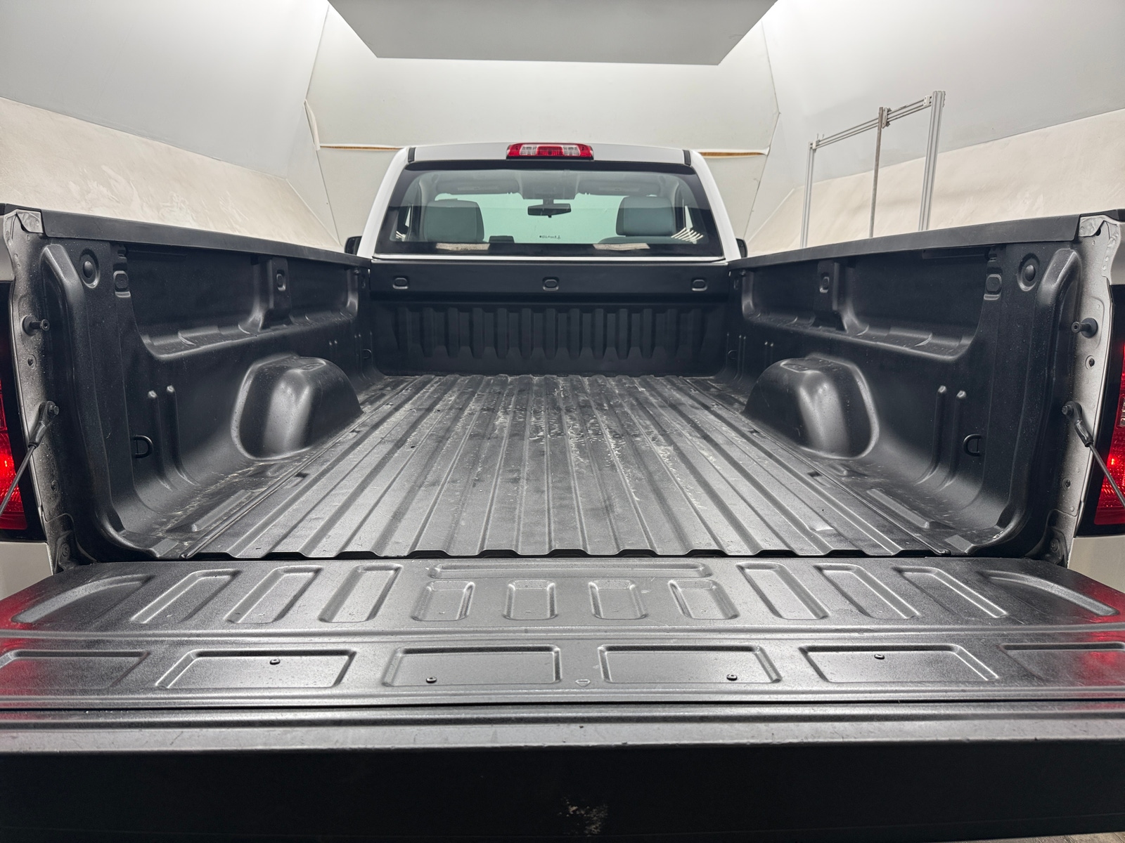 Thumbnail: 2018 Chevrolet Silverado 1500 - 5