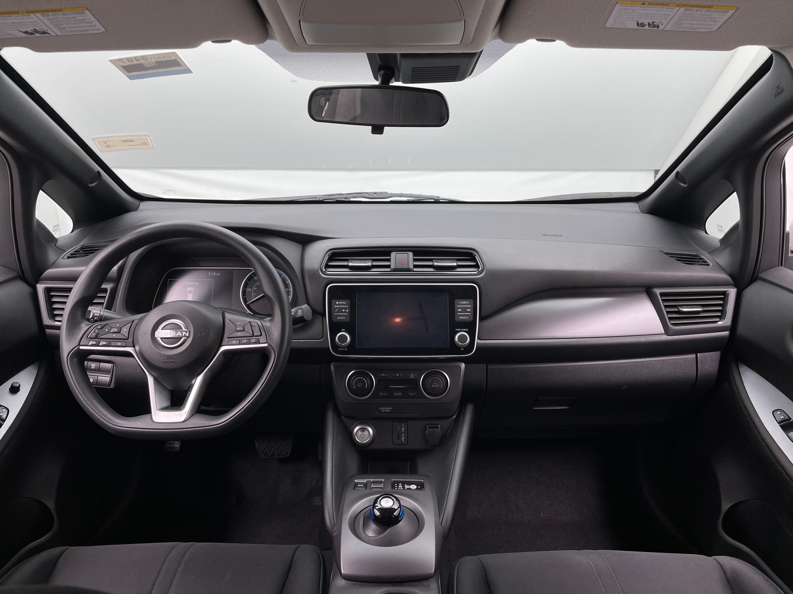 Thumbnail: 2025 Nissan Leaf - 3