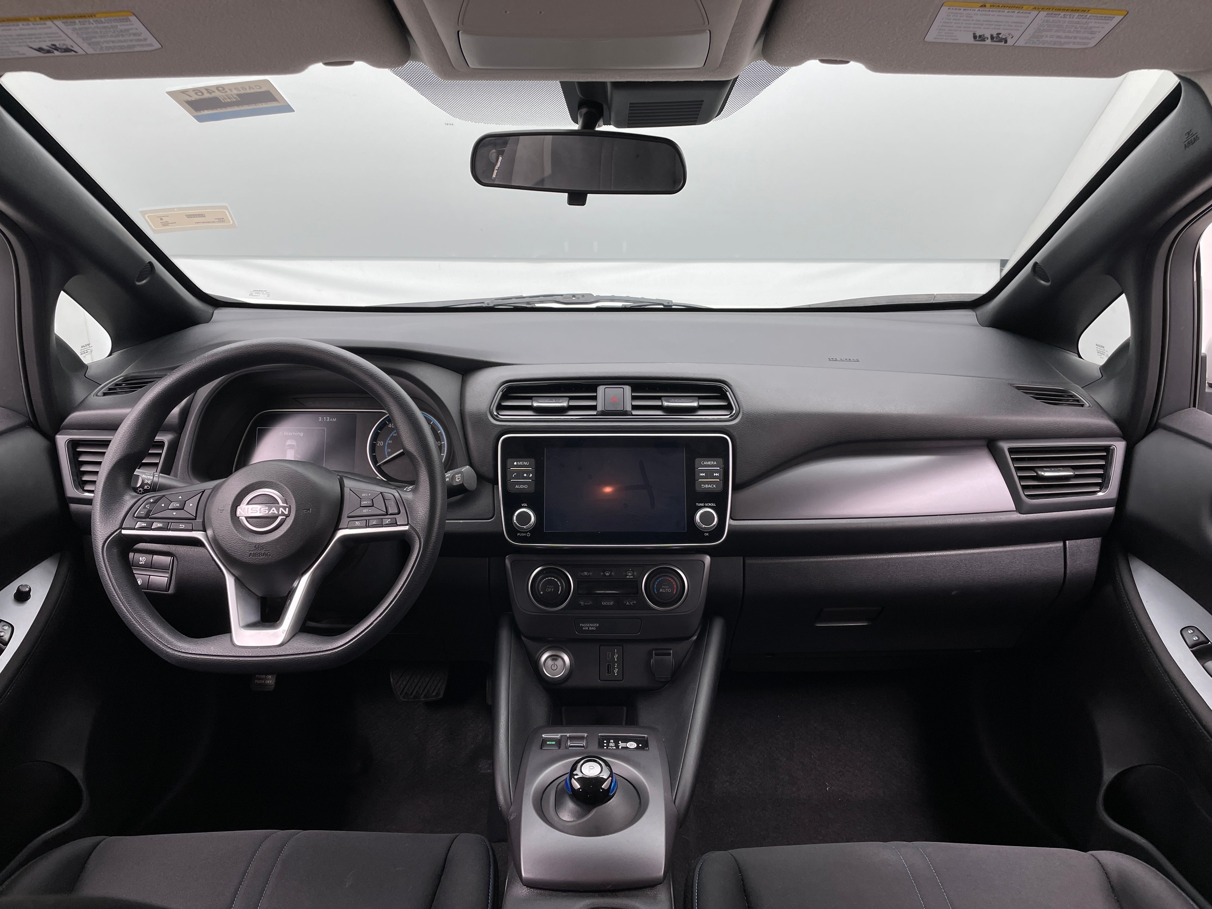 2025 Nissan Leaf