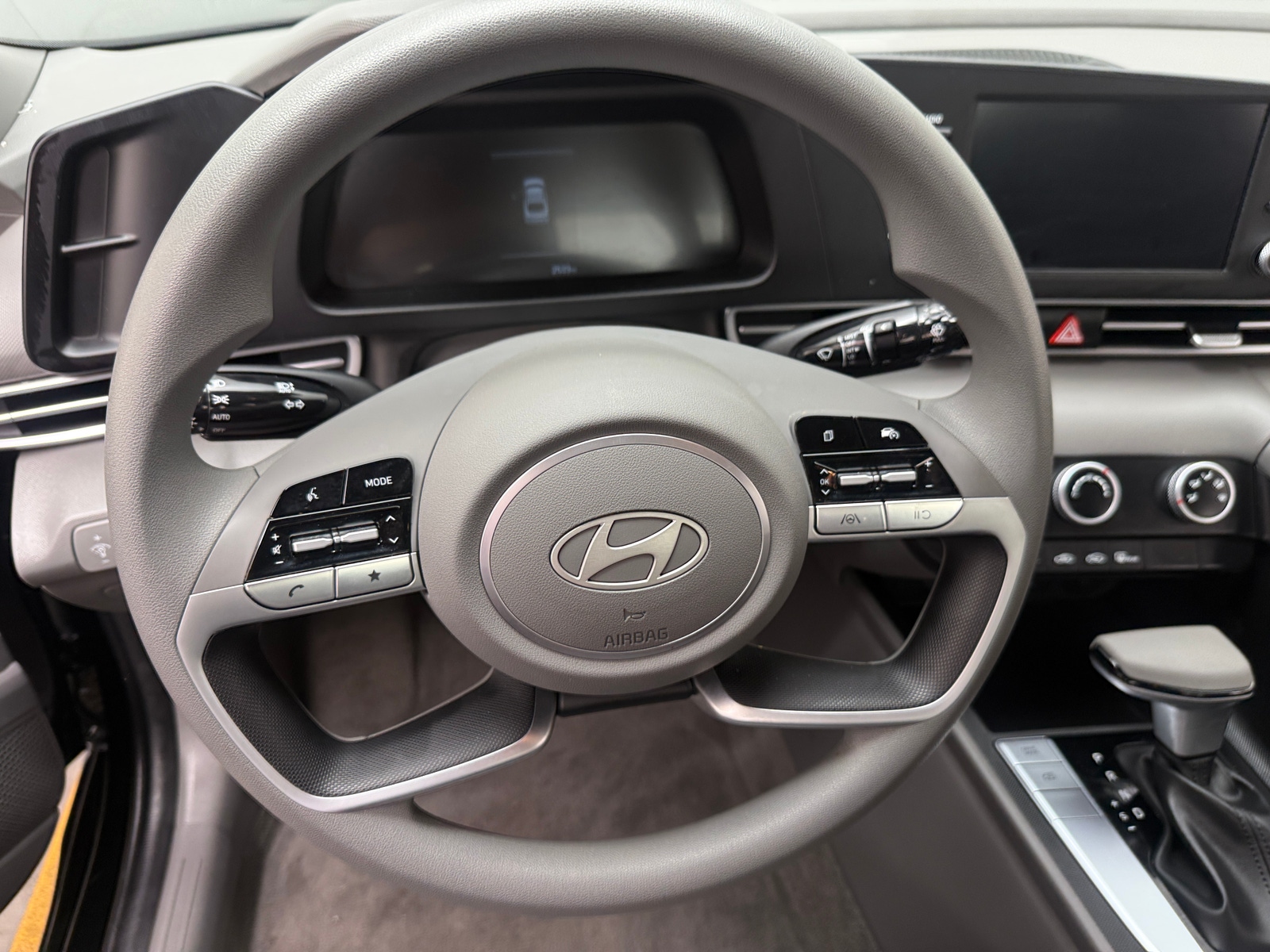 Thumbnail: 2026 Hyundai Elantra - 5