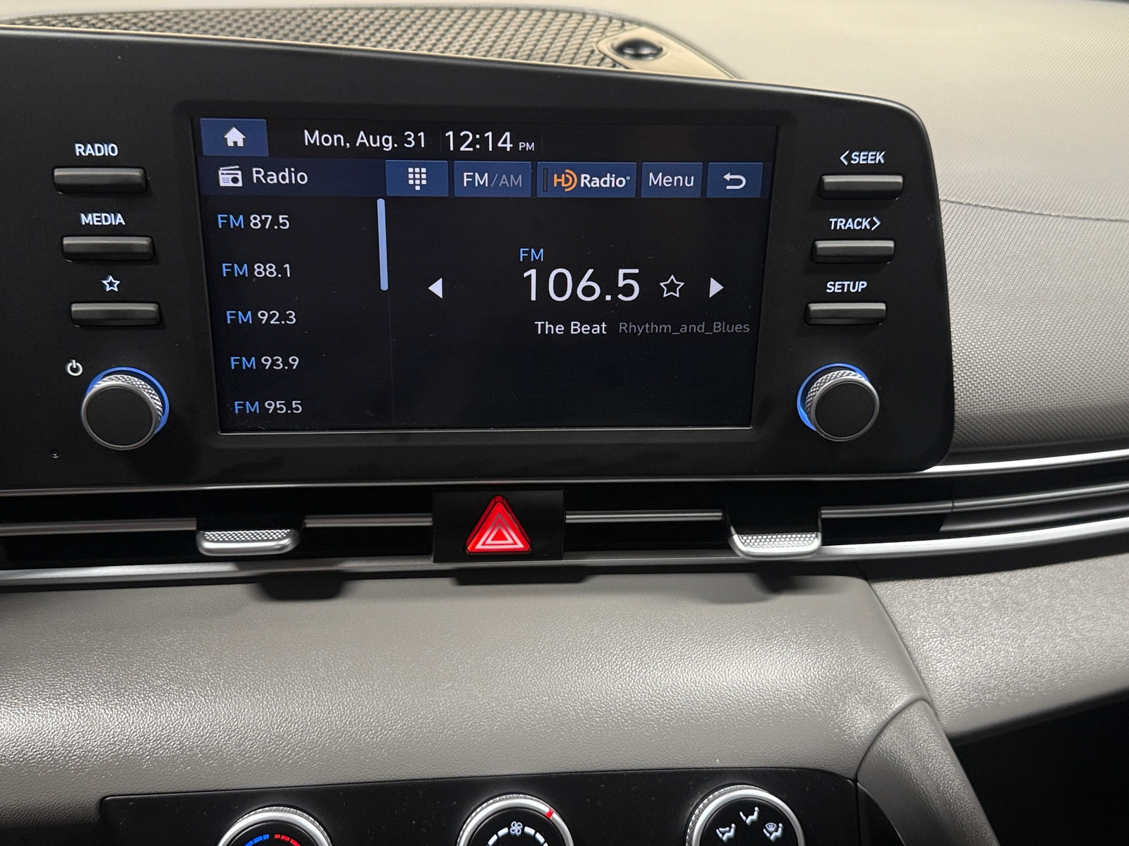 Thumbnail: 2026 Hyundai Elantra - 4