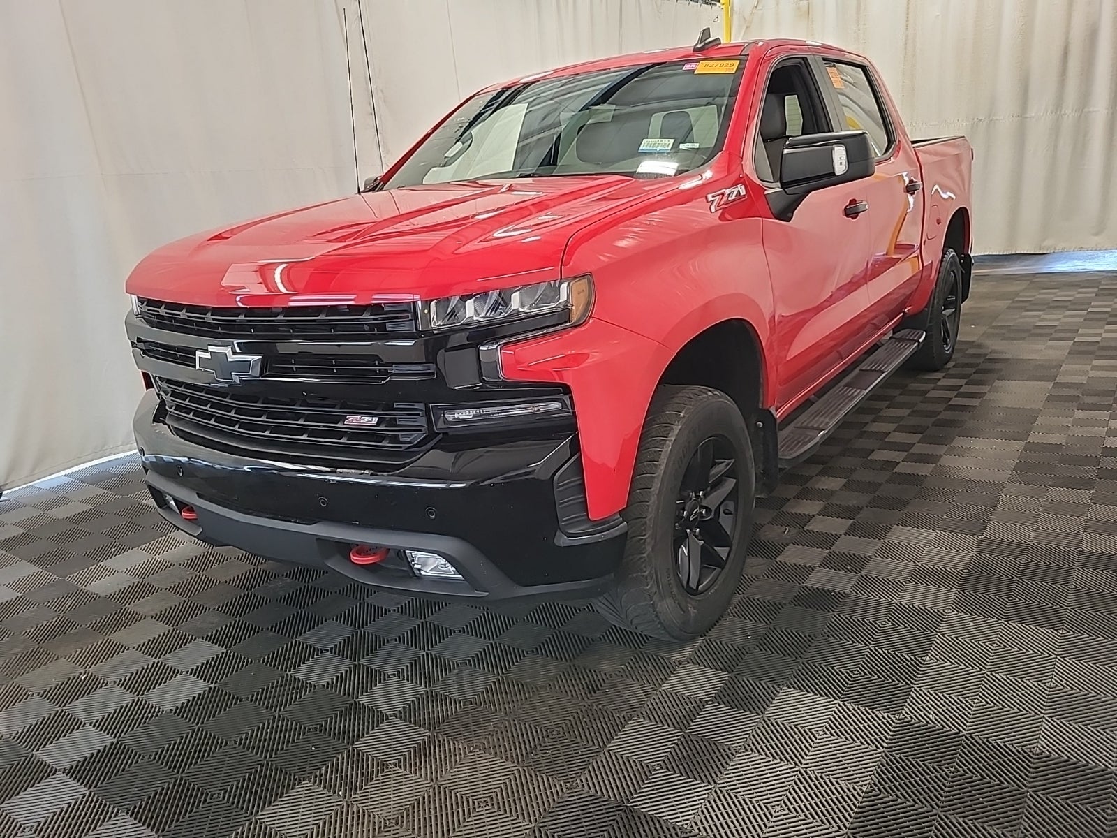 2021 Chevrolet Silverado 1500 4WD Crew Cab 147" LT Trail Boss