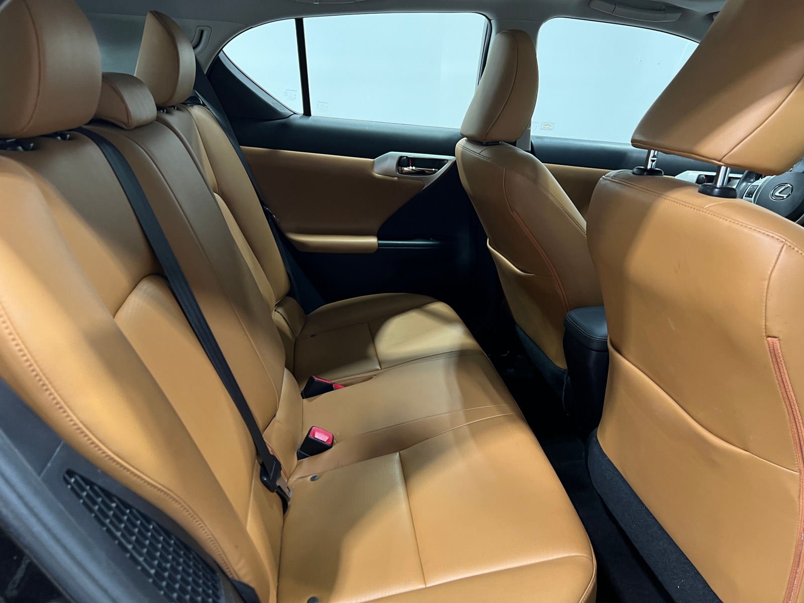 Thumbnail: 2011 Lexus CT - 5
