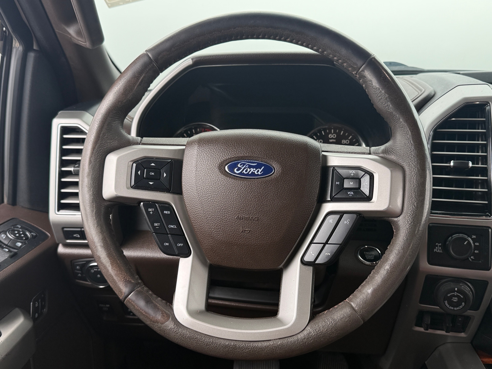 Thumbnail: 2019 Ford Econoline - 4