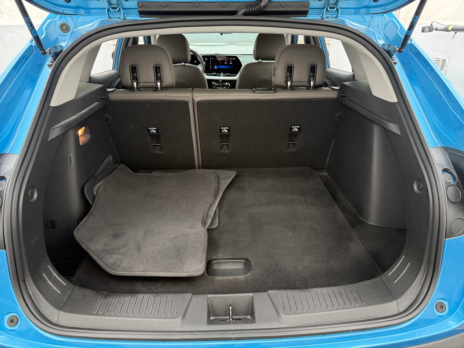 Thumbnail: 2025 Chevrolet Trax - 6