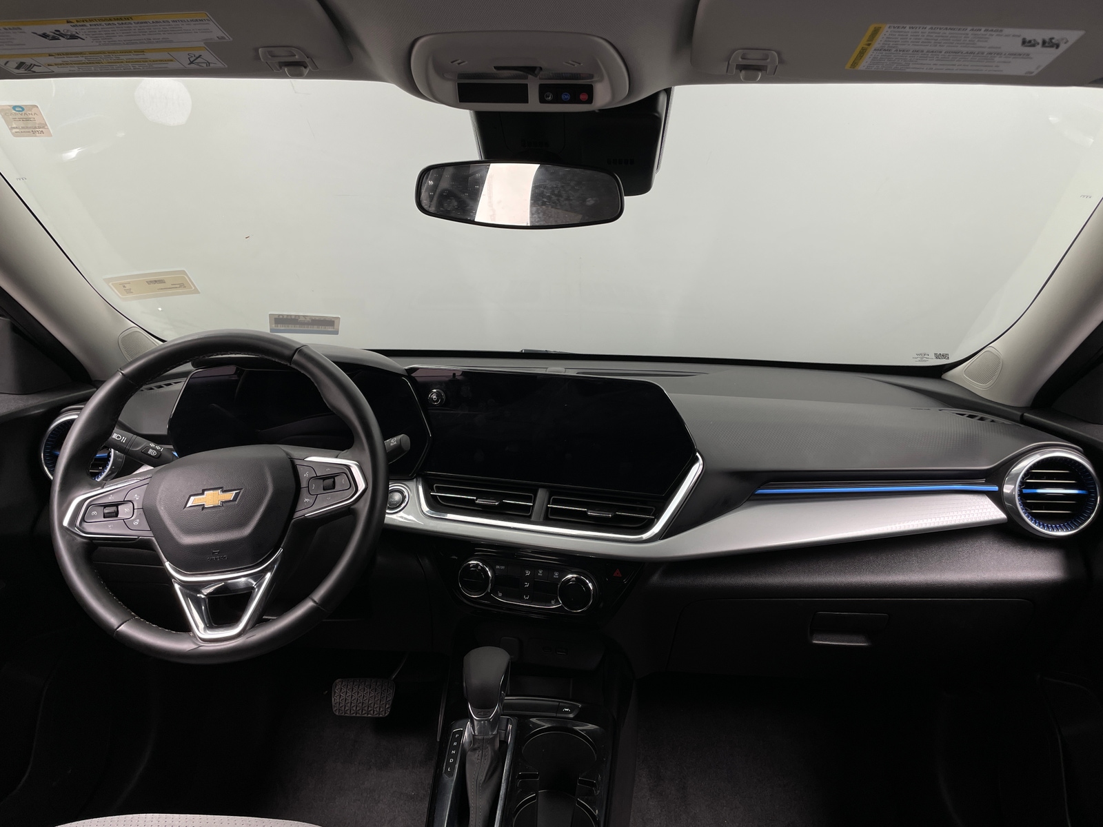 Thumbnail: 2025 Chevrolet Trax - 2