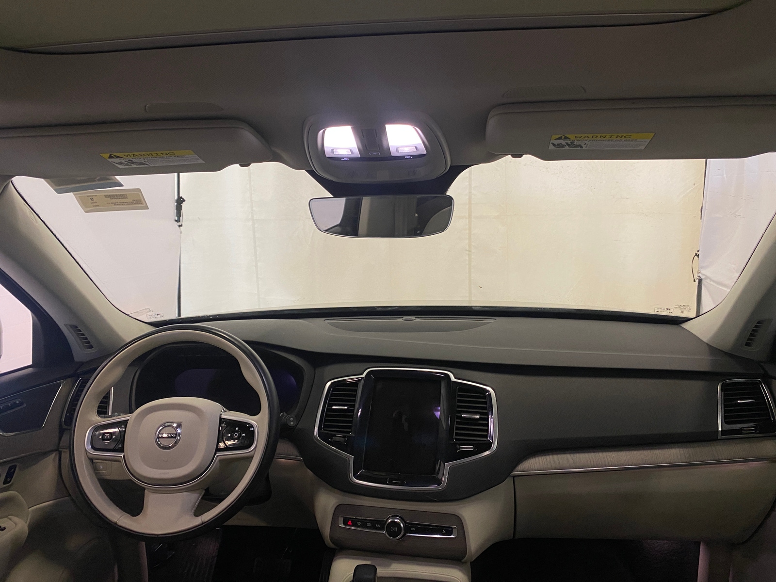 Thumbnail: 2023 Volvo XC90 - 2