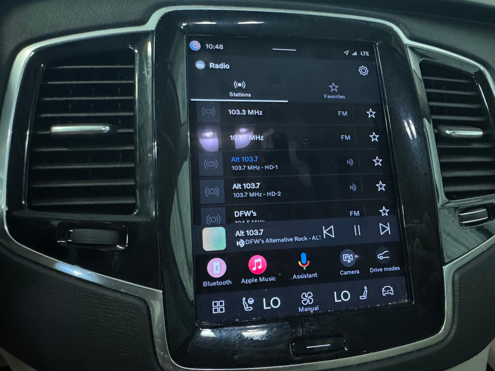 Thumbnail: 2023 Volvo XC90 - 3