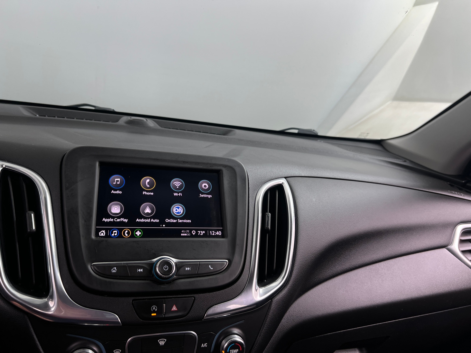 Thumbnail: 2022 Chevrolet Equinox - 4