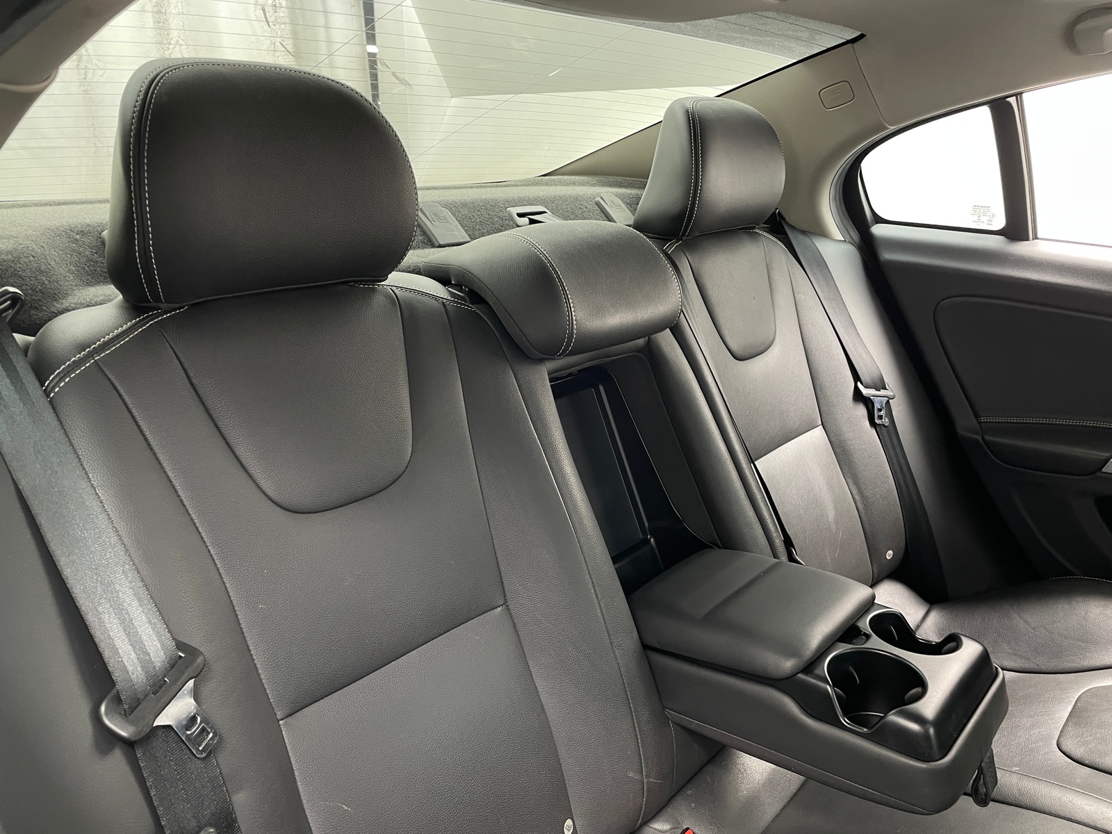Thumbnail: 2018 Volvo S60 - 5