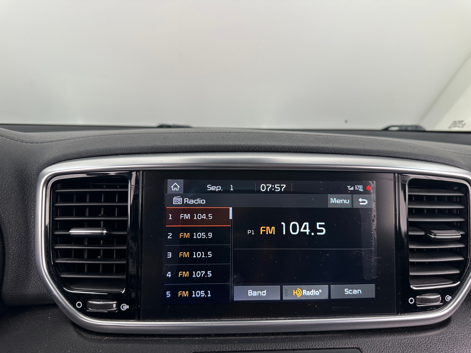 Thumbnail: 2020 Kia Sportage - 3