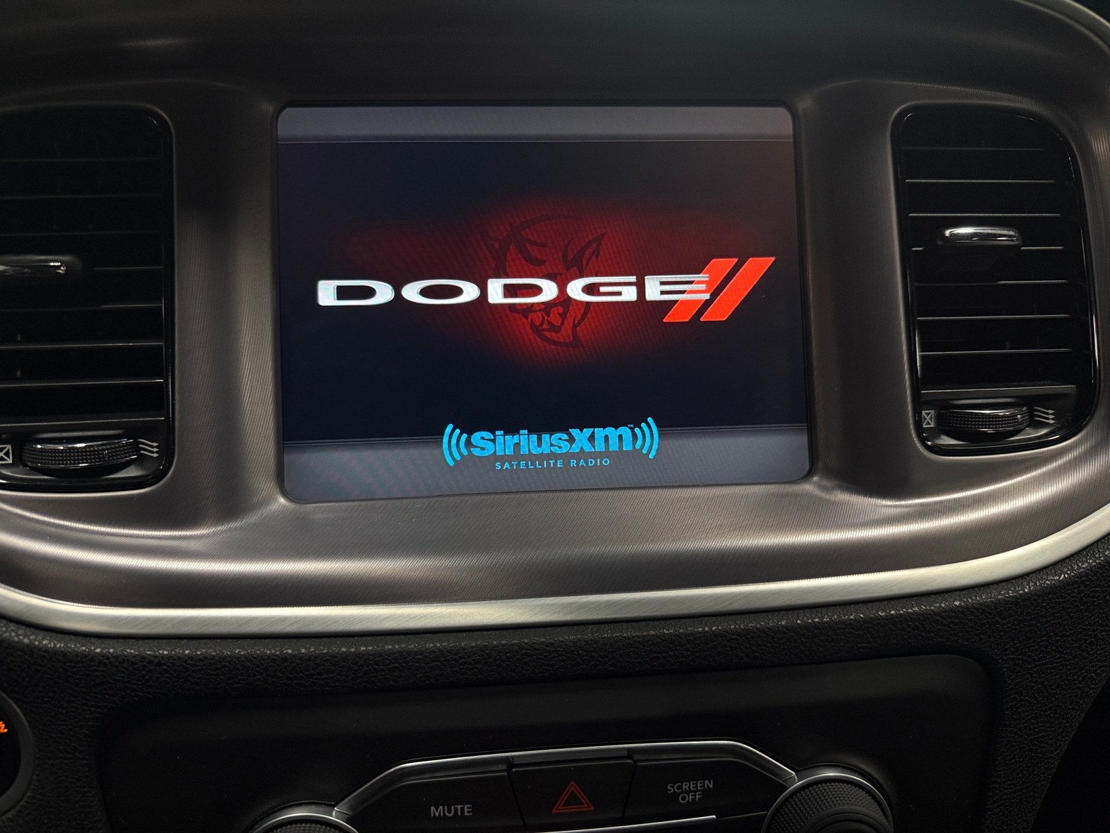 Thumbnail: 2021 Dodge Charger - 4