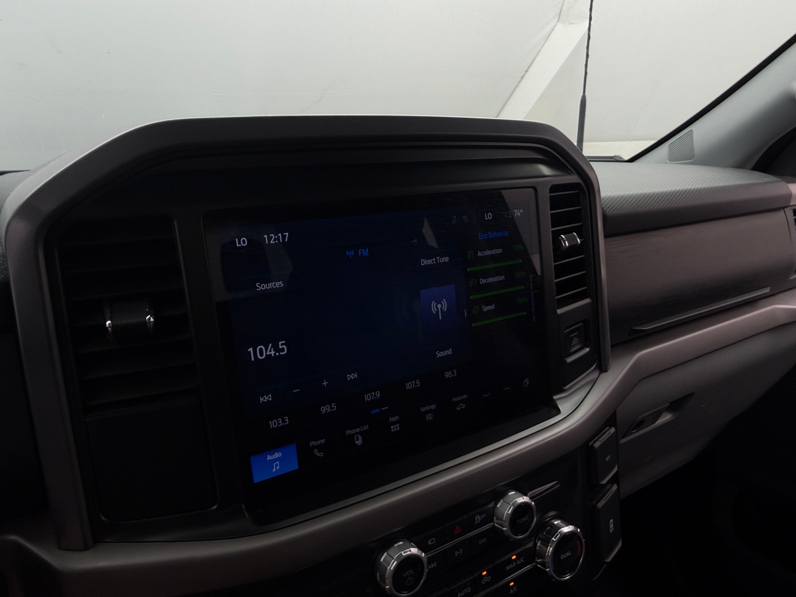 Thumbnail: 2025 Ford Econoline - 4