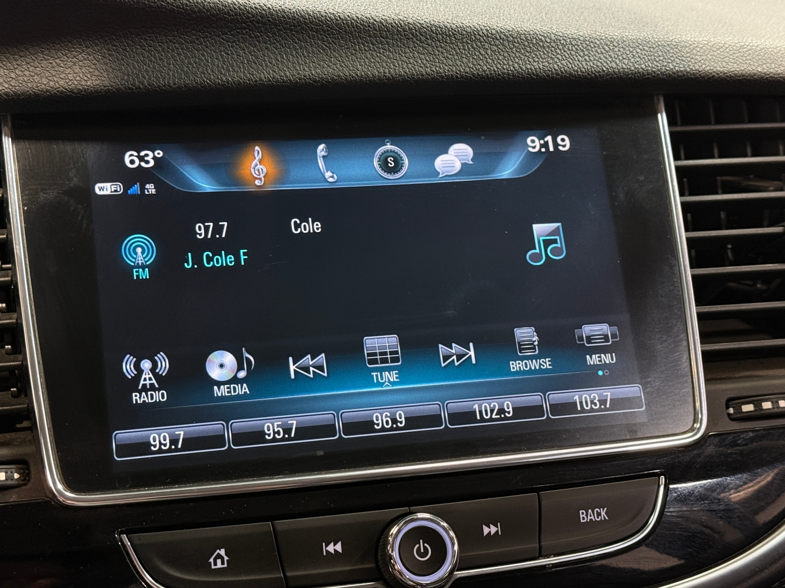 Thumbnail: 2017 Buick Encore - 3