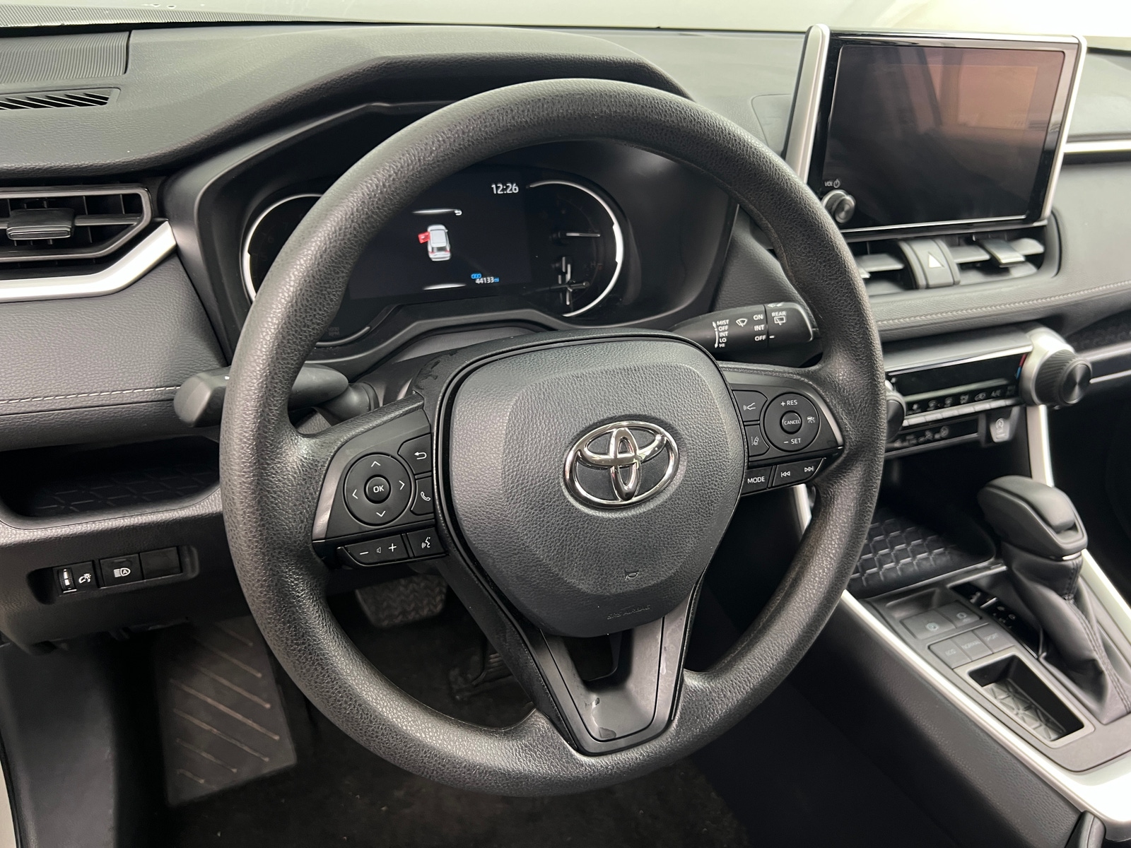 Thumbnail: 2025 Toyota RAV4 - 5