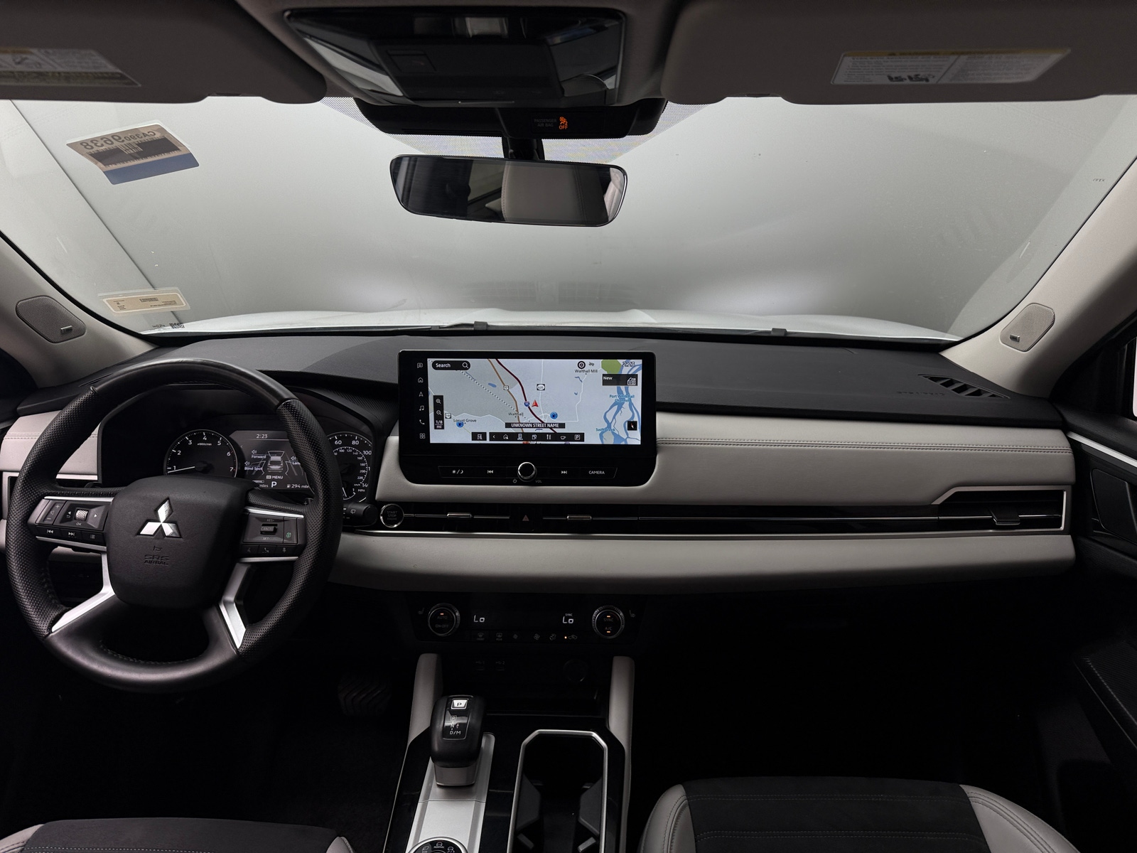 Thumbnail: 2025 Mitsubishi Outlander - 2