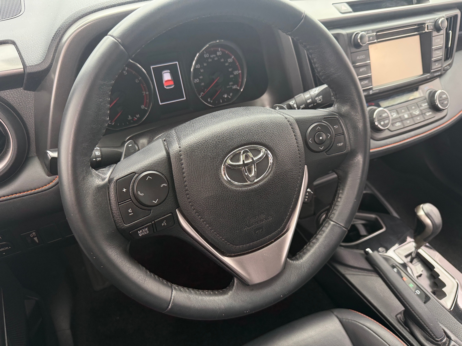 Thumbnail: 2016 Toyota RAV4 - 4