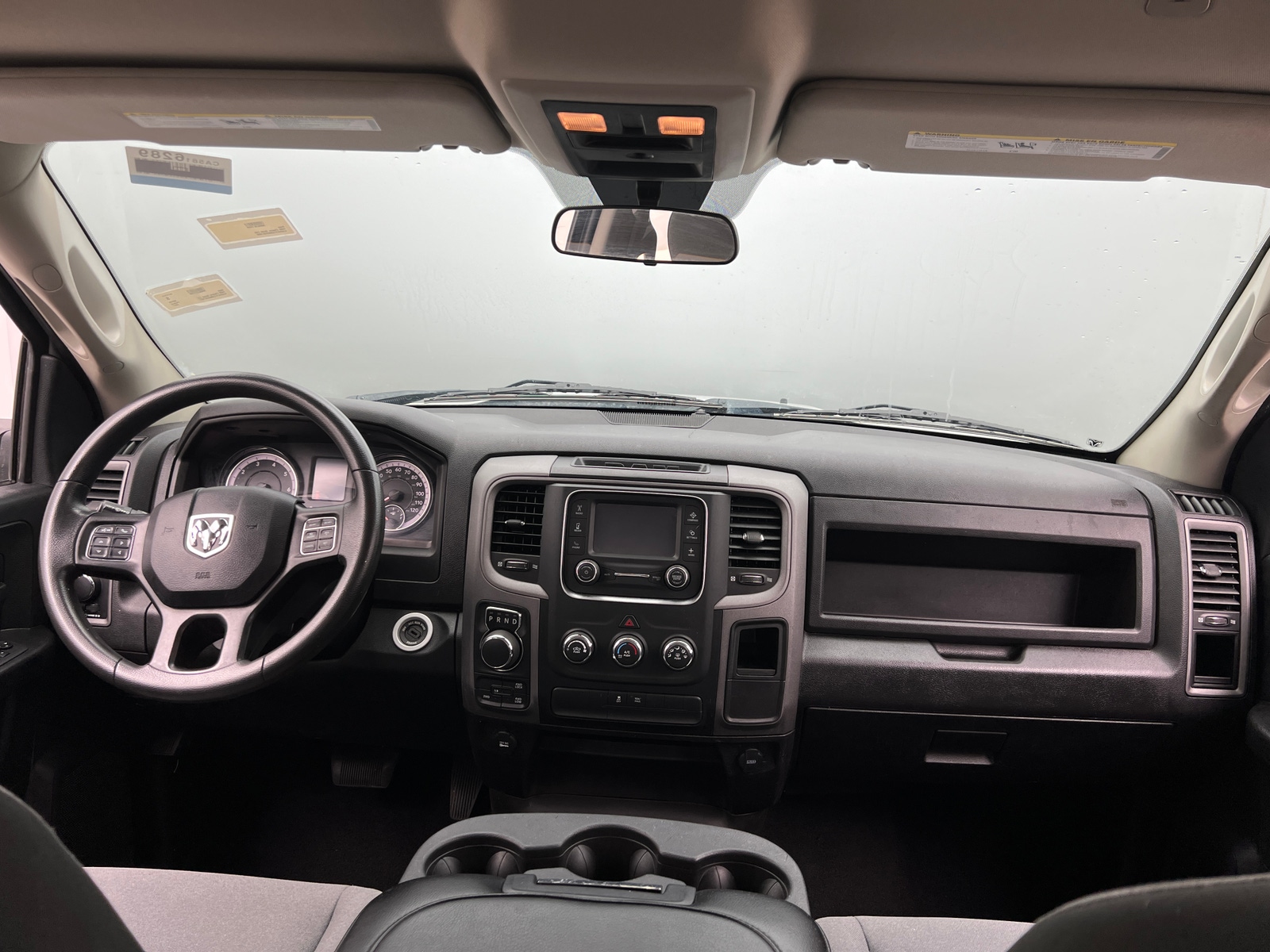 Thumbnail: 2021 RAM 1500 Classic - 3