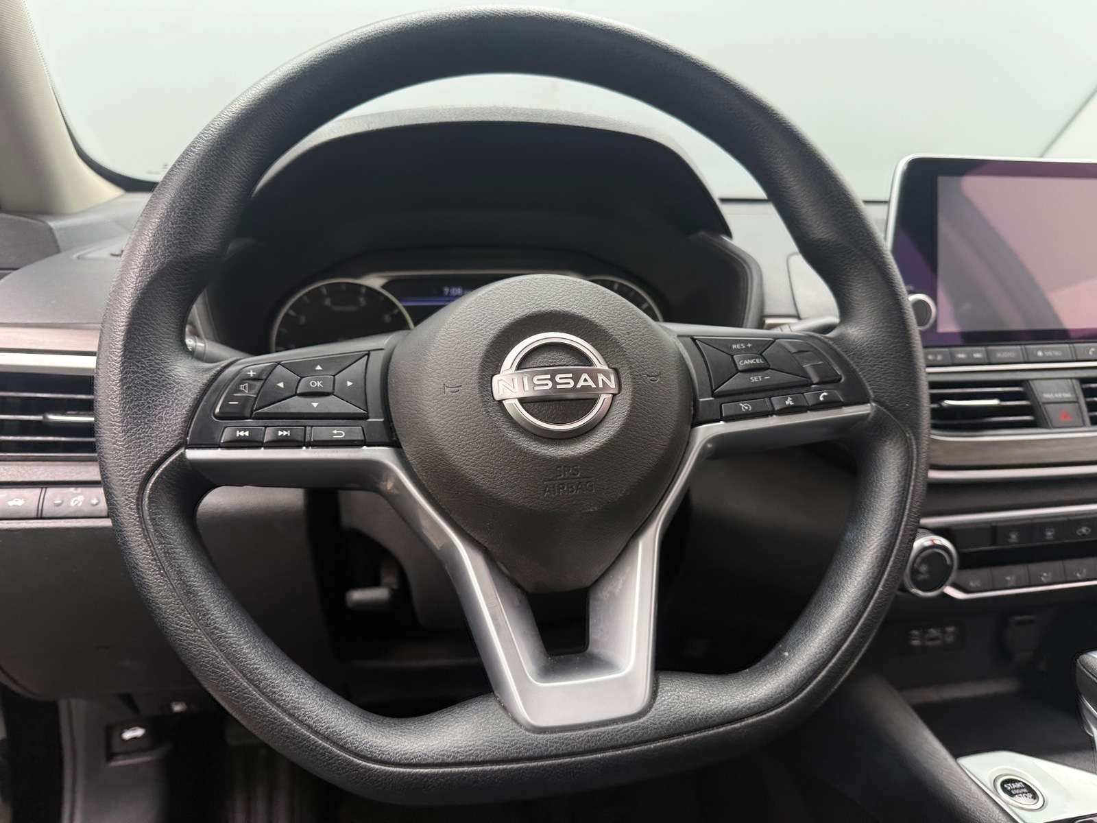 Thumbnail: 2025 Nissan Altima - 5