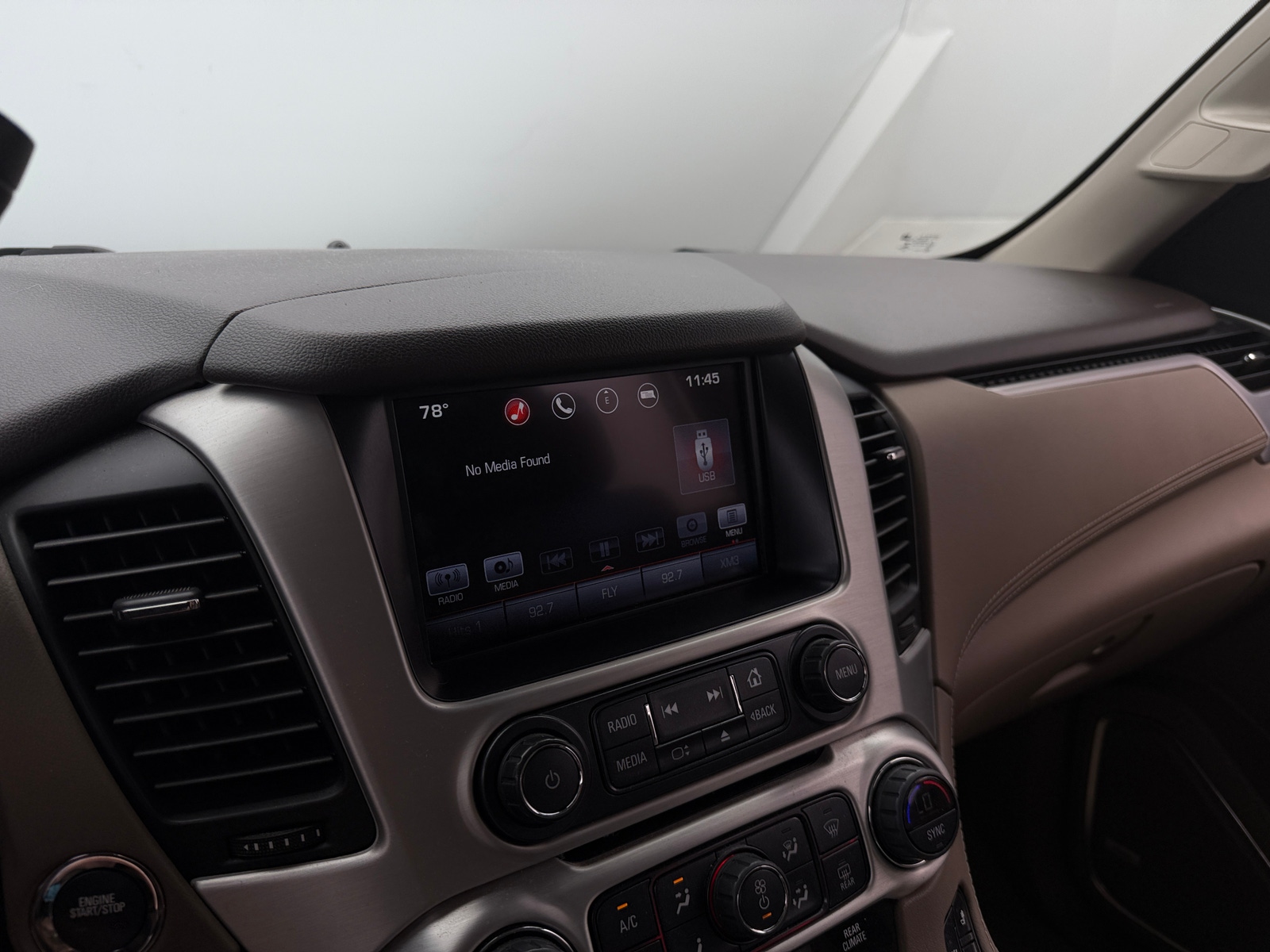 Thumbnail: 2016 GMC Yukon - 3