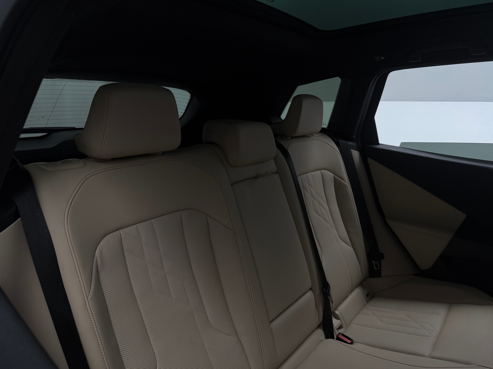 Thumbnail: 2025 BMW X3 - 6