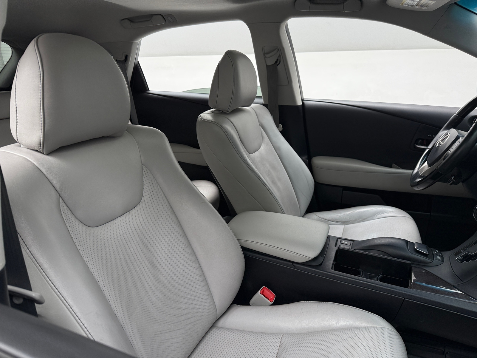 Thumbnail: 2013 Lexus RX - 2