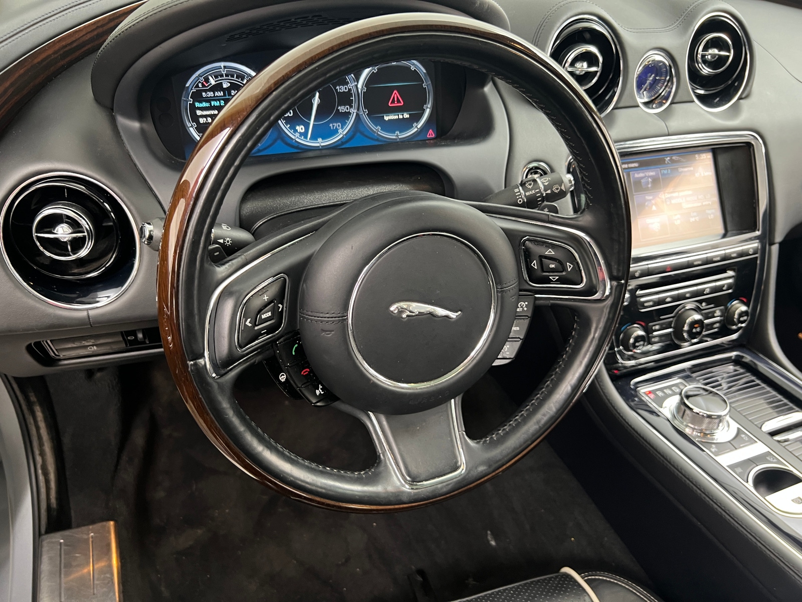 Thumbnail: 2012 Jaguar XJ - 4