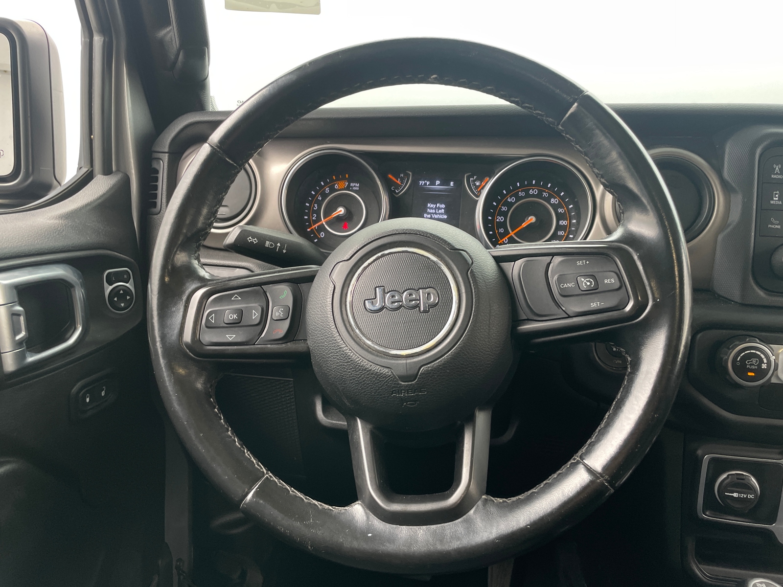 Thumbnail: 2020 Jeep Wrangler - 5