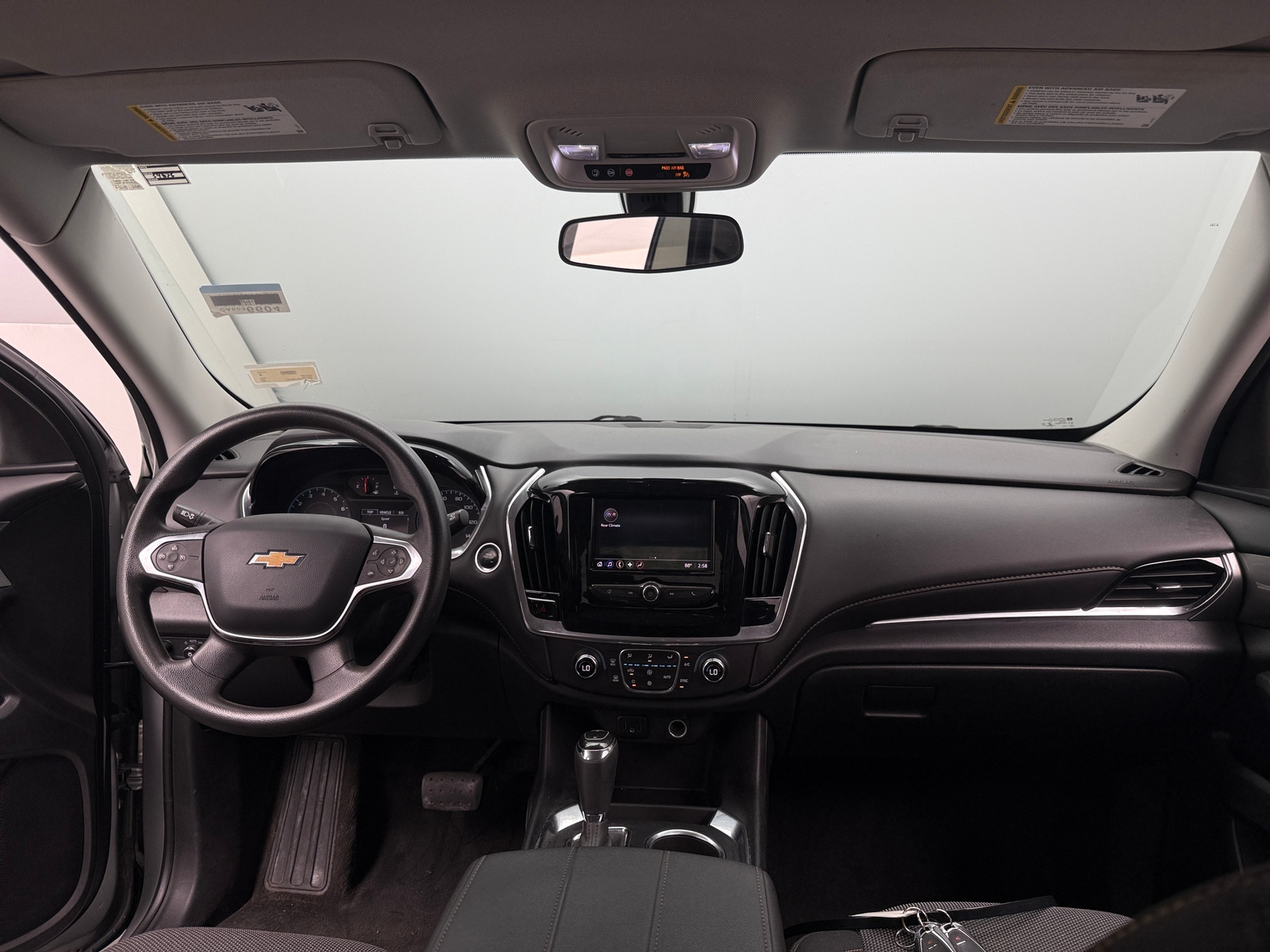 Thumbnail: 2020 Chevrolet Traverse - 3