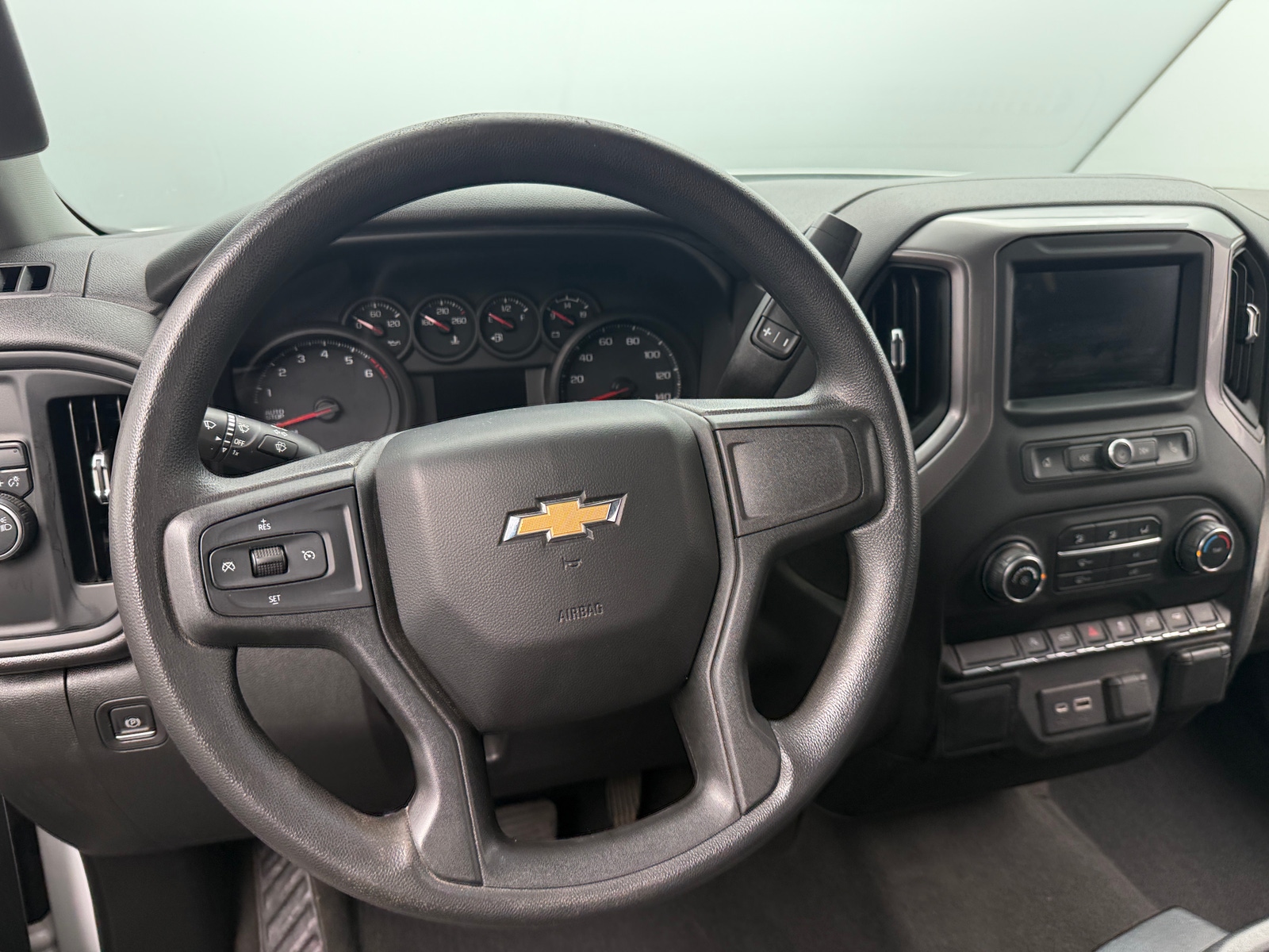 Thumbnail: 2022 Chevrolet Silverado 1500 - 5