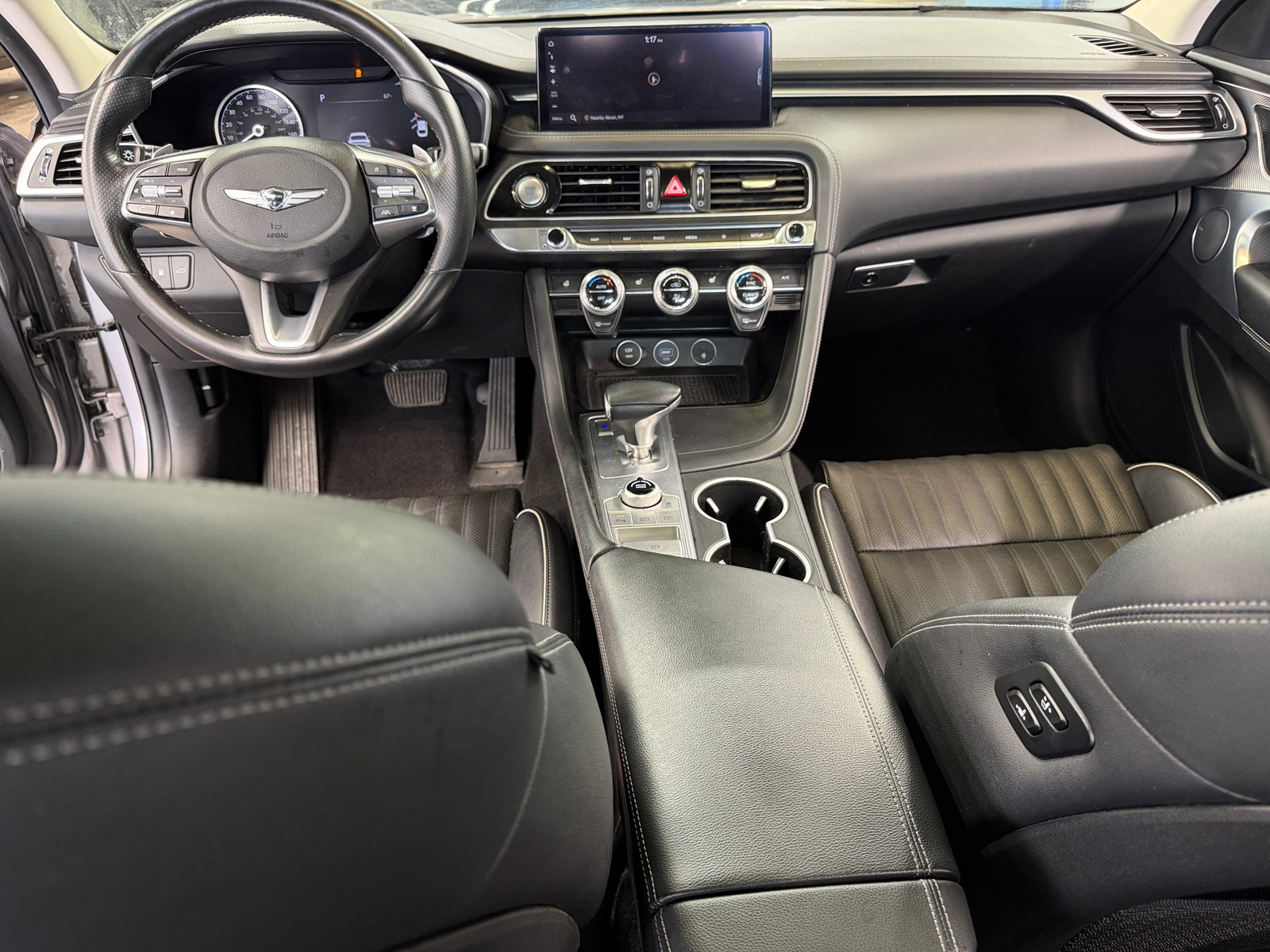 Thumbnail: 2022 Genesis G70 - 2