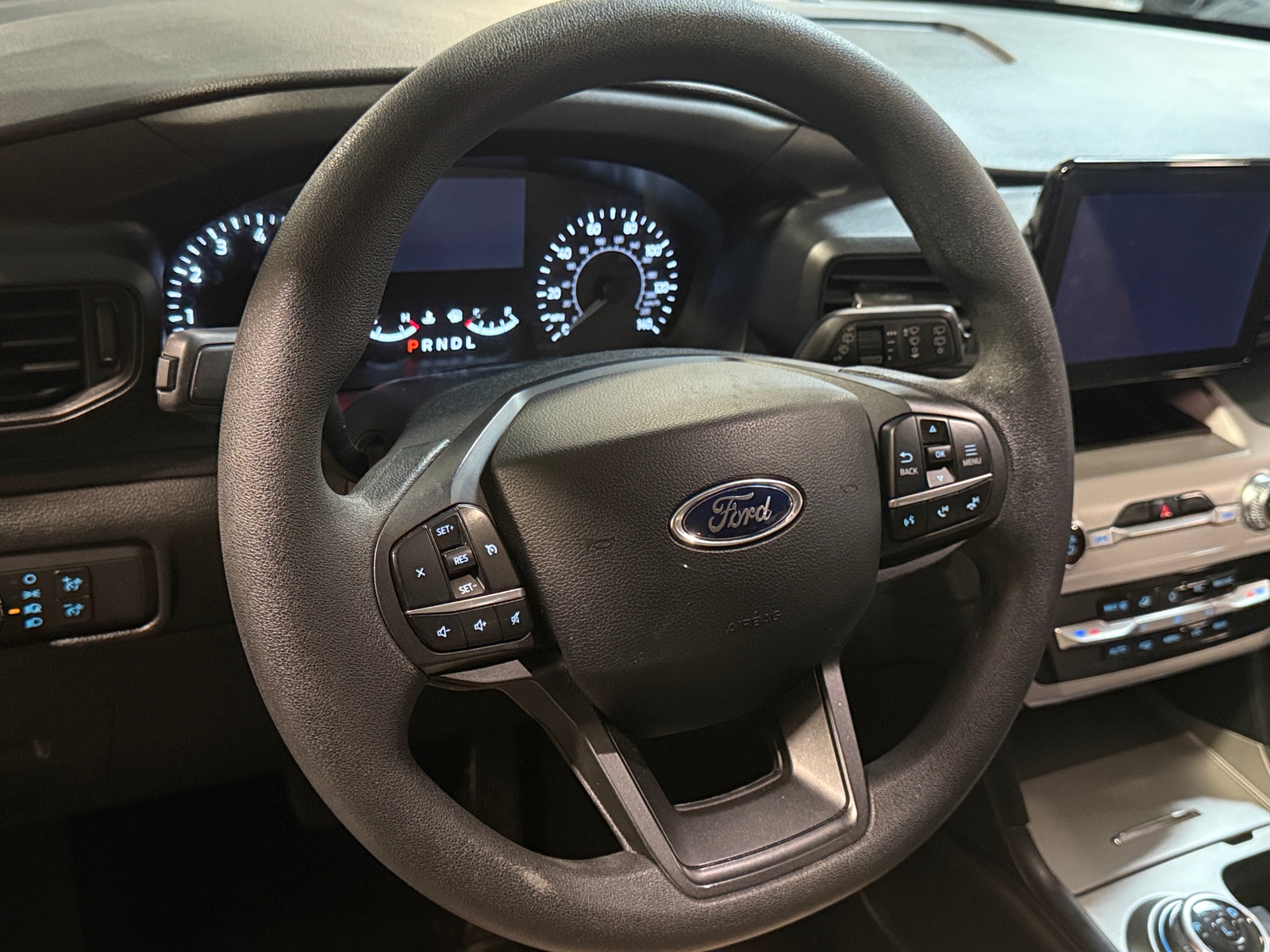 Thumbnail: 2021 Ford Explorer - 5
