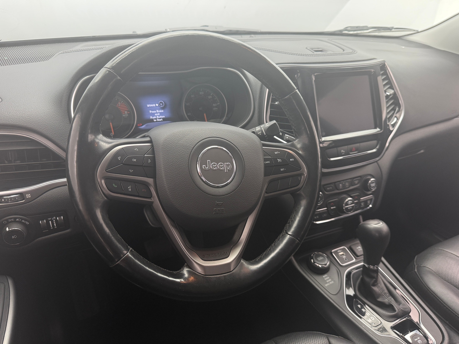 Thumbnail: 2020 Jeep Cherokee - 4