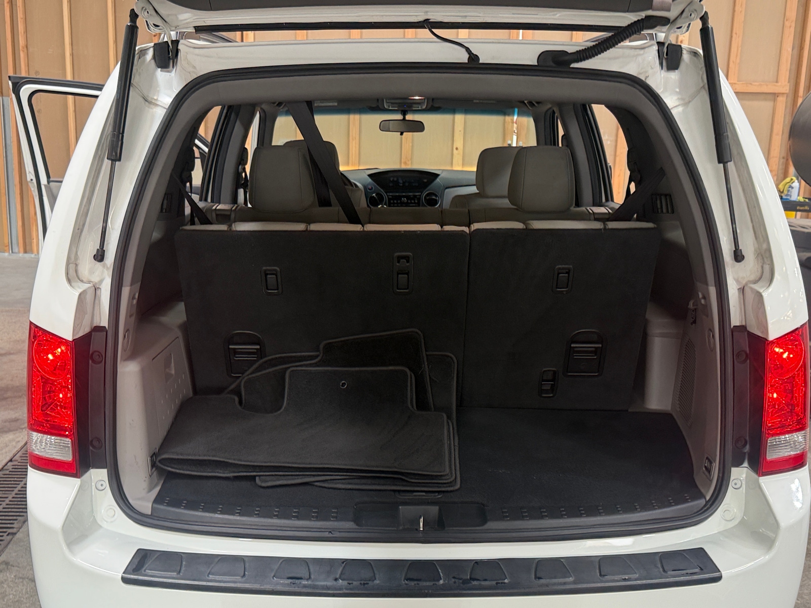 Thumbnail: 2012 Honda Pilot - 7