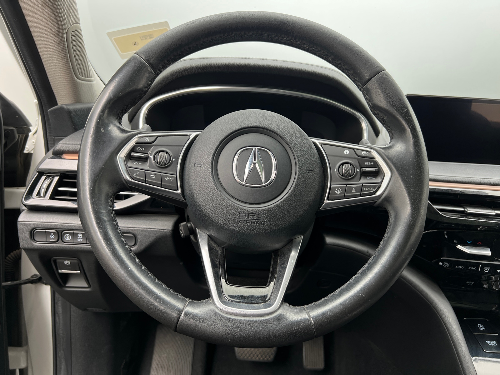 Thumbnail: 2022 Acura MDX - 4