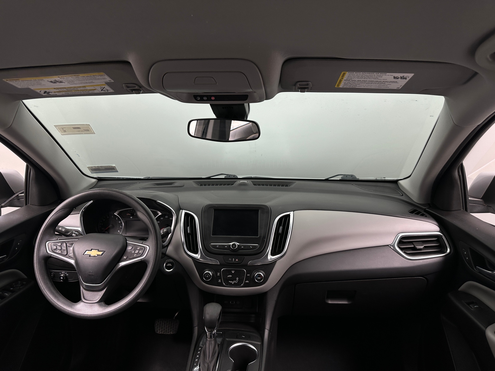 Thumbnail: 2022 Chevrolet Equinox - 3