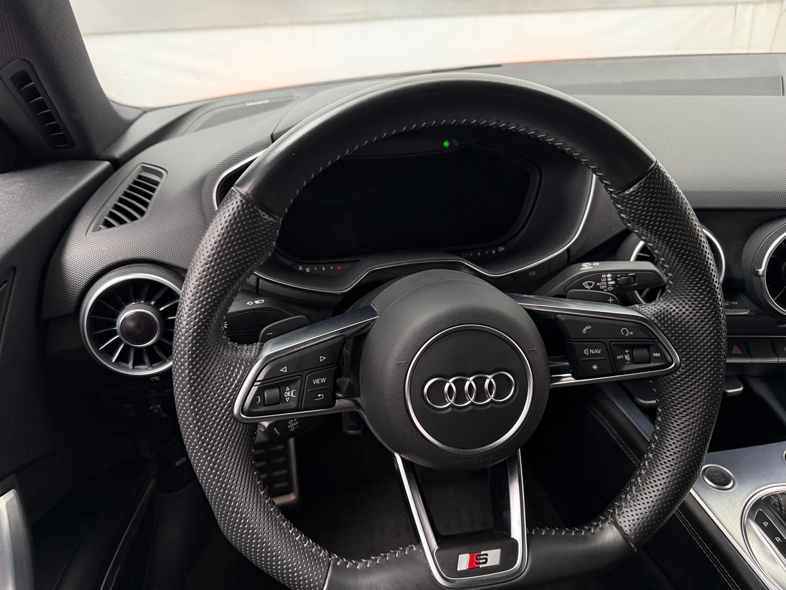 Thumbnail: 2020 Audi TT - 3