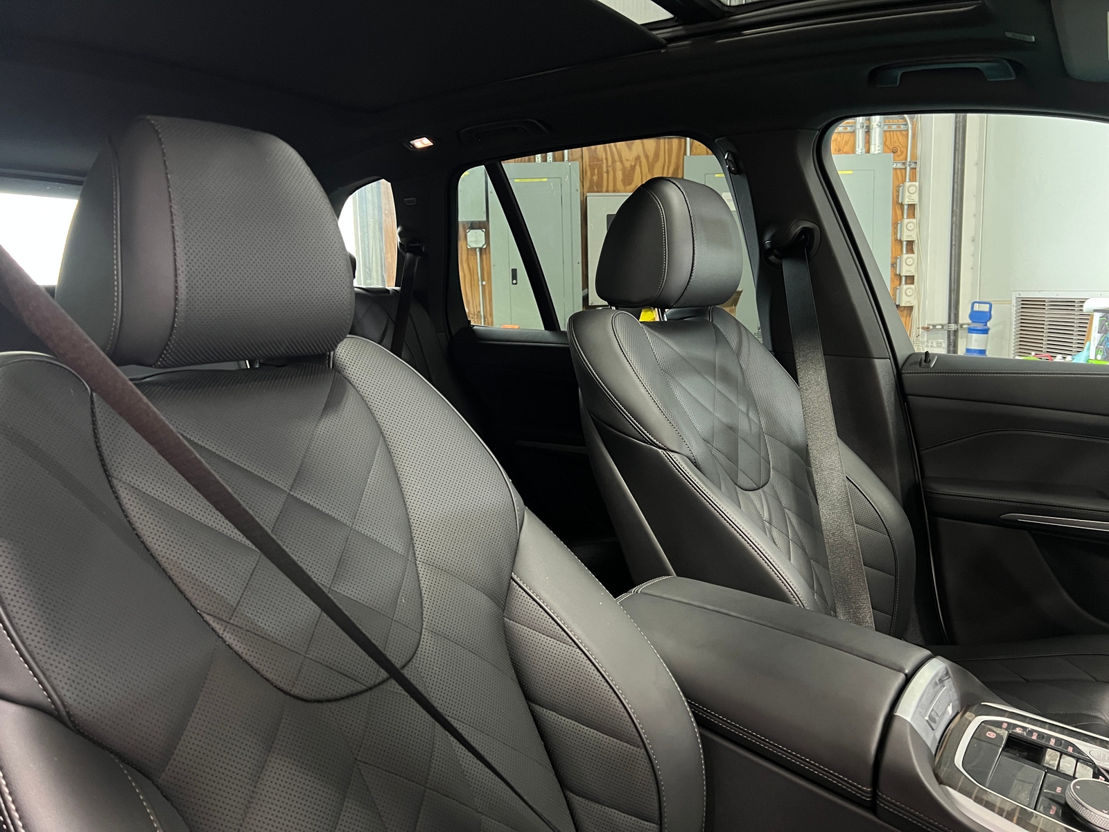 Thumbnail: 2026 BMW X5 - 2