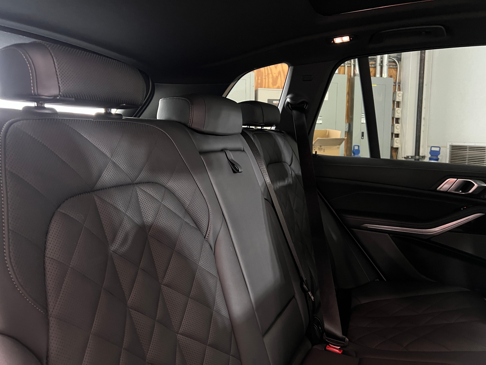 Thumbnail: 2026 BMW X5 - 6