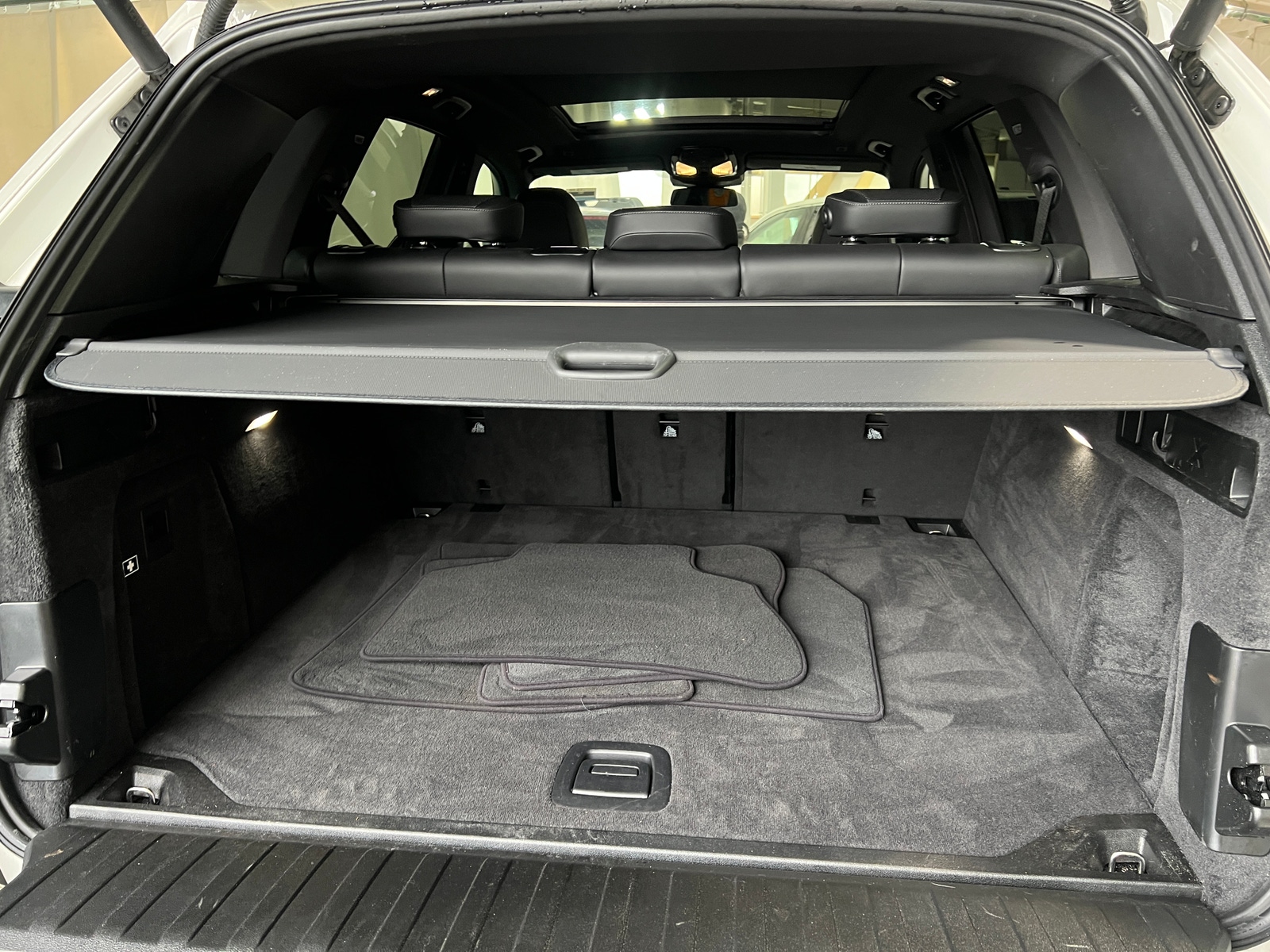 Thumbnail: 2026 BMW X5 - 7