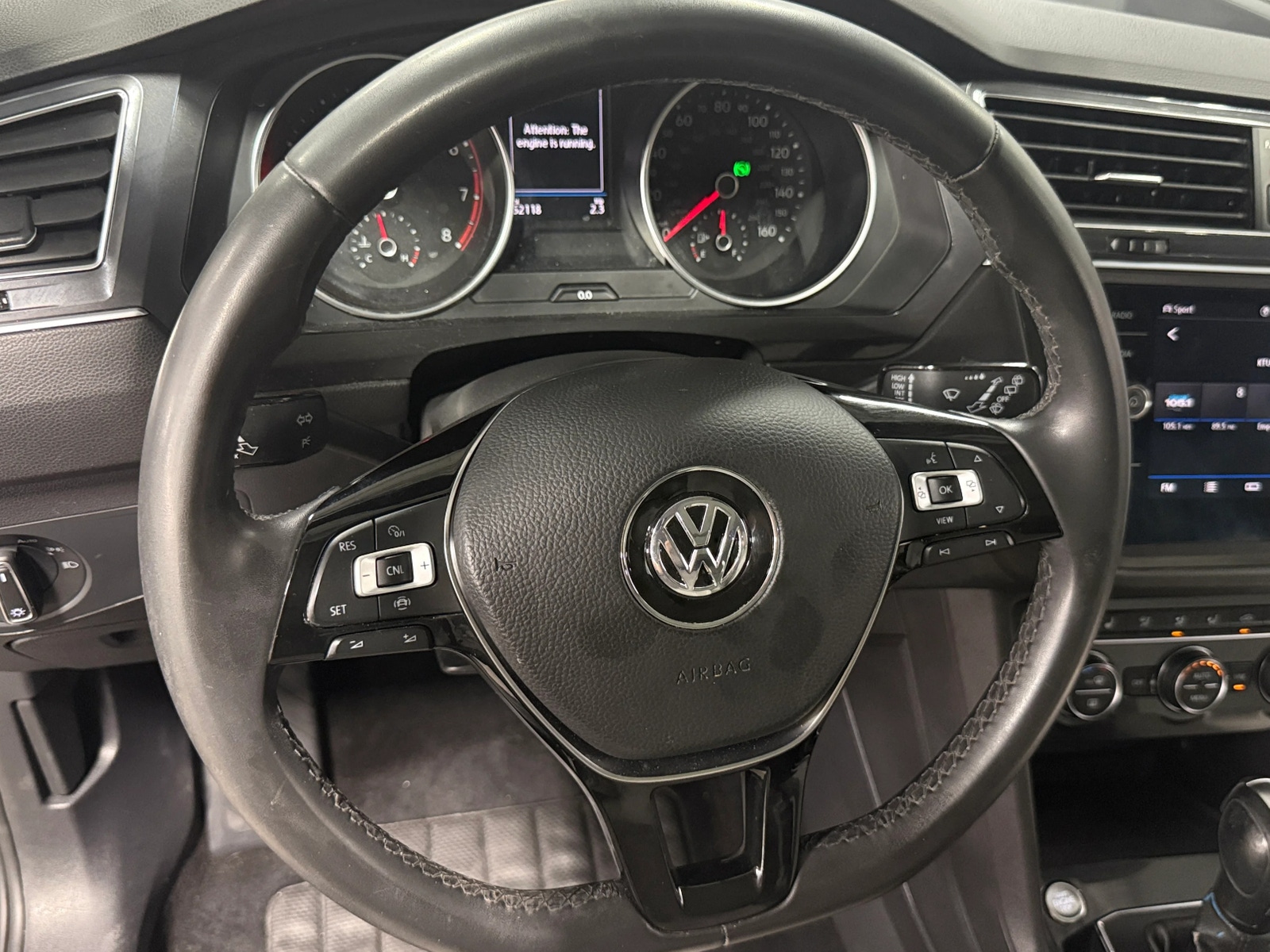 Thumbnail: 2020 Volkswagen Tiguan - 4