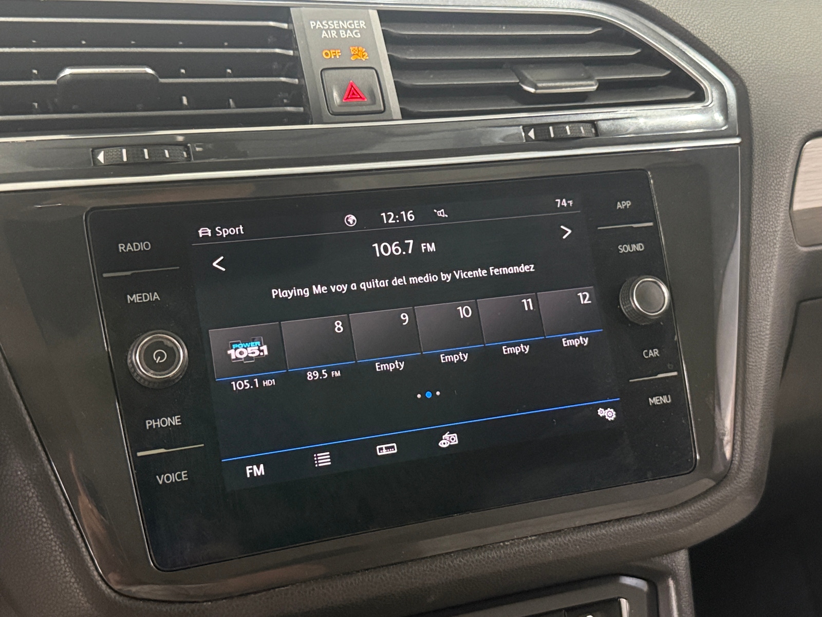 Thumbnail: 2020 Volkswagen Tiguan - 3