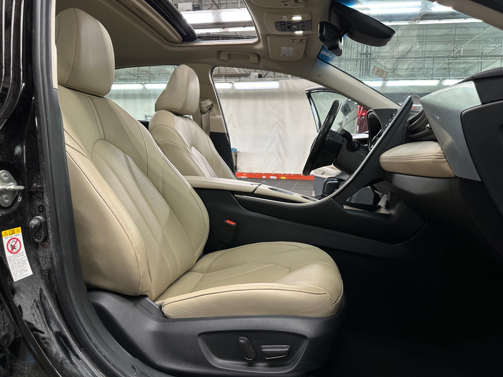 Thumbnail: 2019 Toyota Avalon - 2